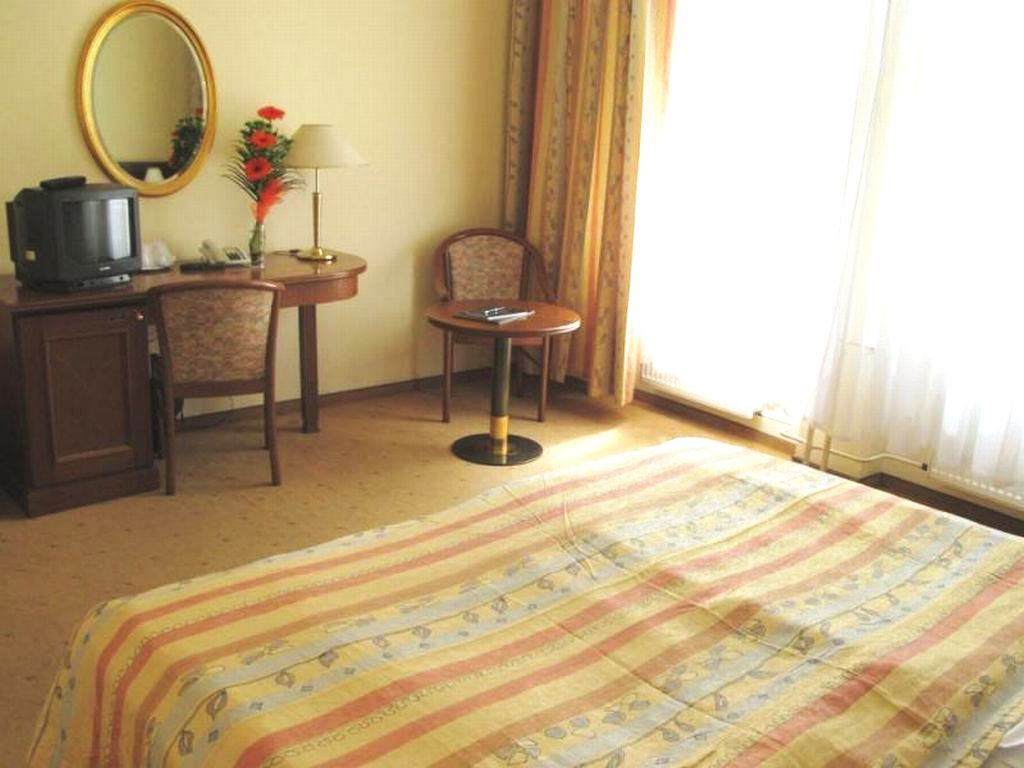Galerie Royale Hotel Prague Luaran gambar