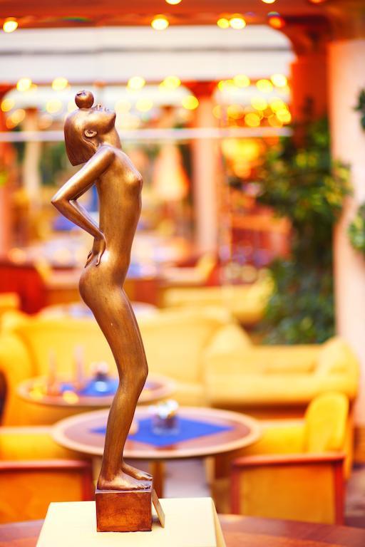 Galerie Royale Hotel Prague Luaran gambar