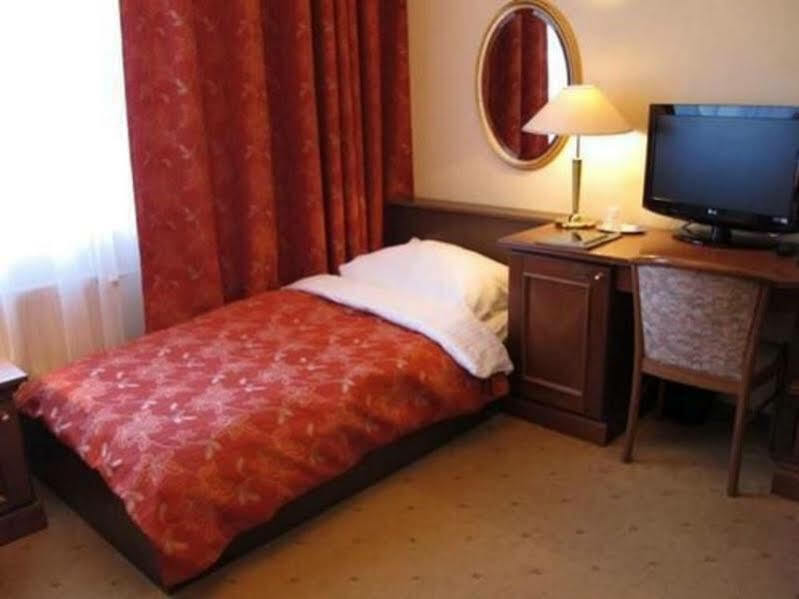 Galerie Royale Hotel Prague Luaran gambar